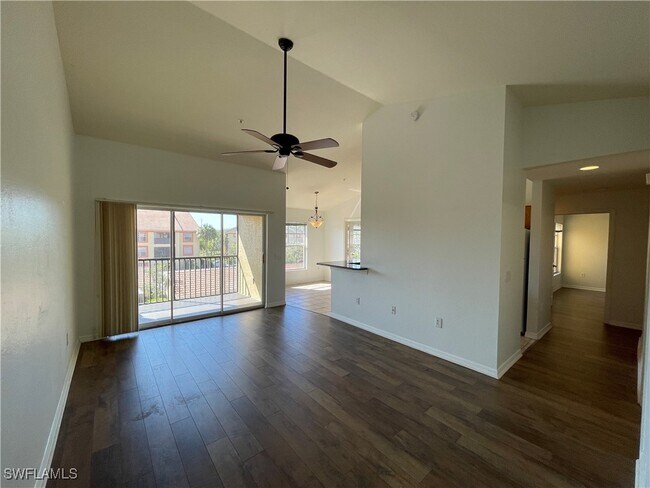 Primary Photo - 7960 Preserve Cir
