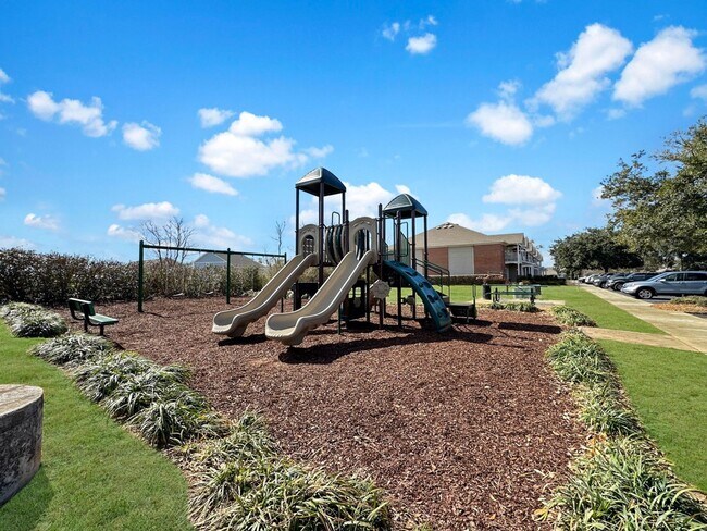 Building Photo - 19360 Chelsey Dr
