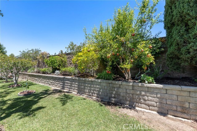Building Photo - 20251 Ave Del Norte