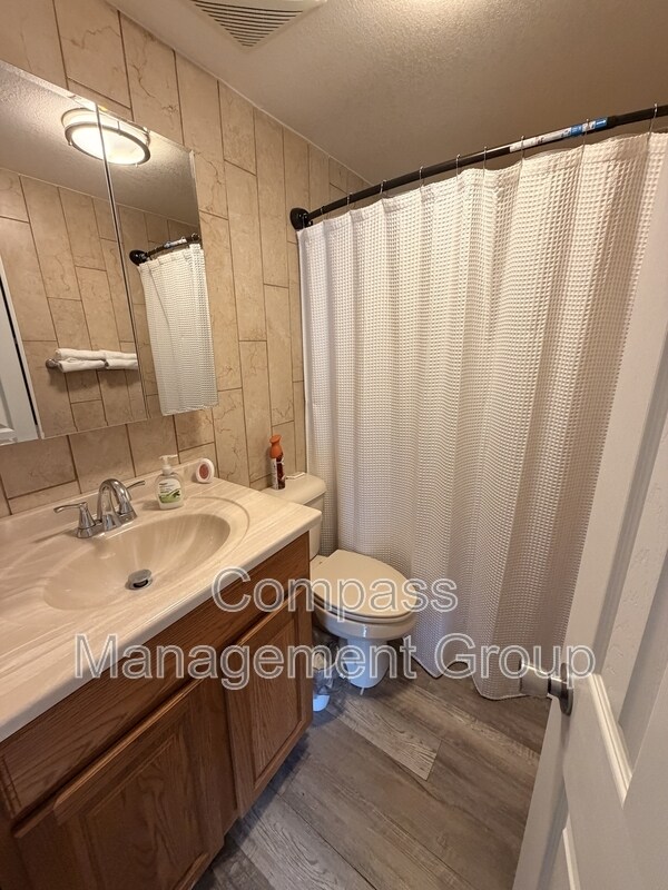 Building Photo - 4917 Andersonville Hwy