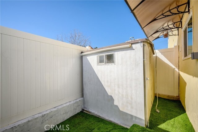 Building Photo - 9917 Marcus Ave