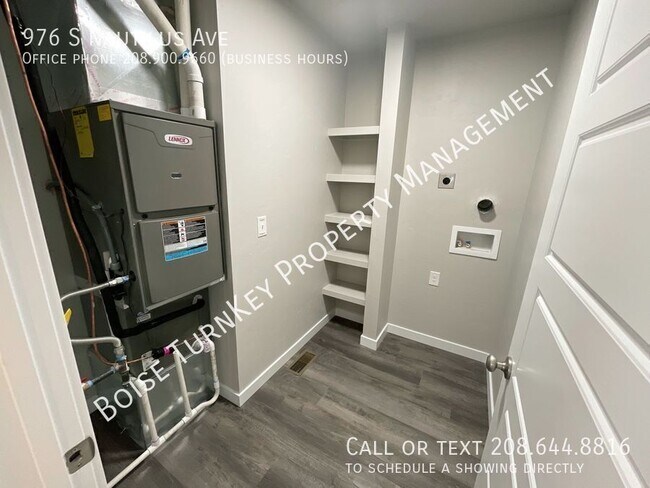 Building Photo - 976 S Nautilus Ave