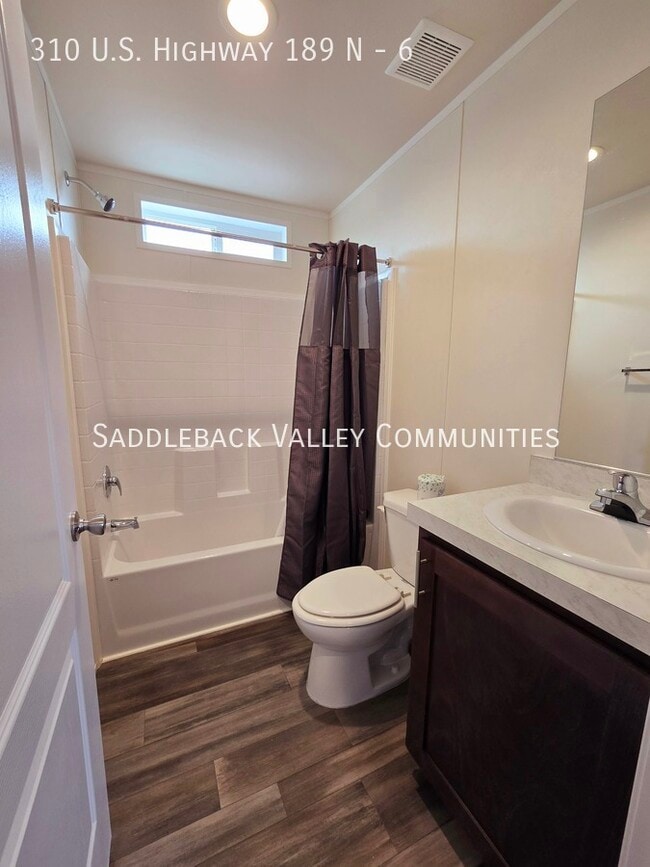 Building Photo - 310 US-189