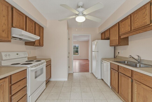 Building Photo - 100 Timberline Dr