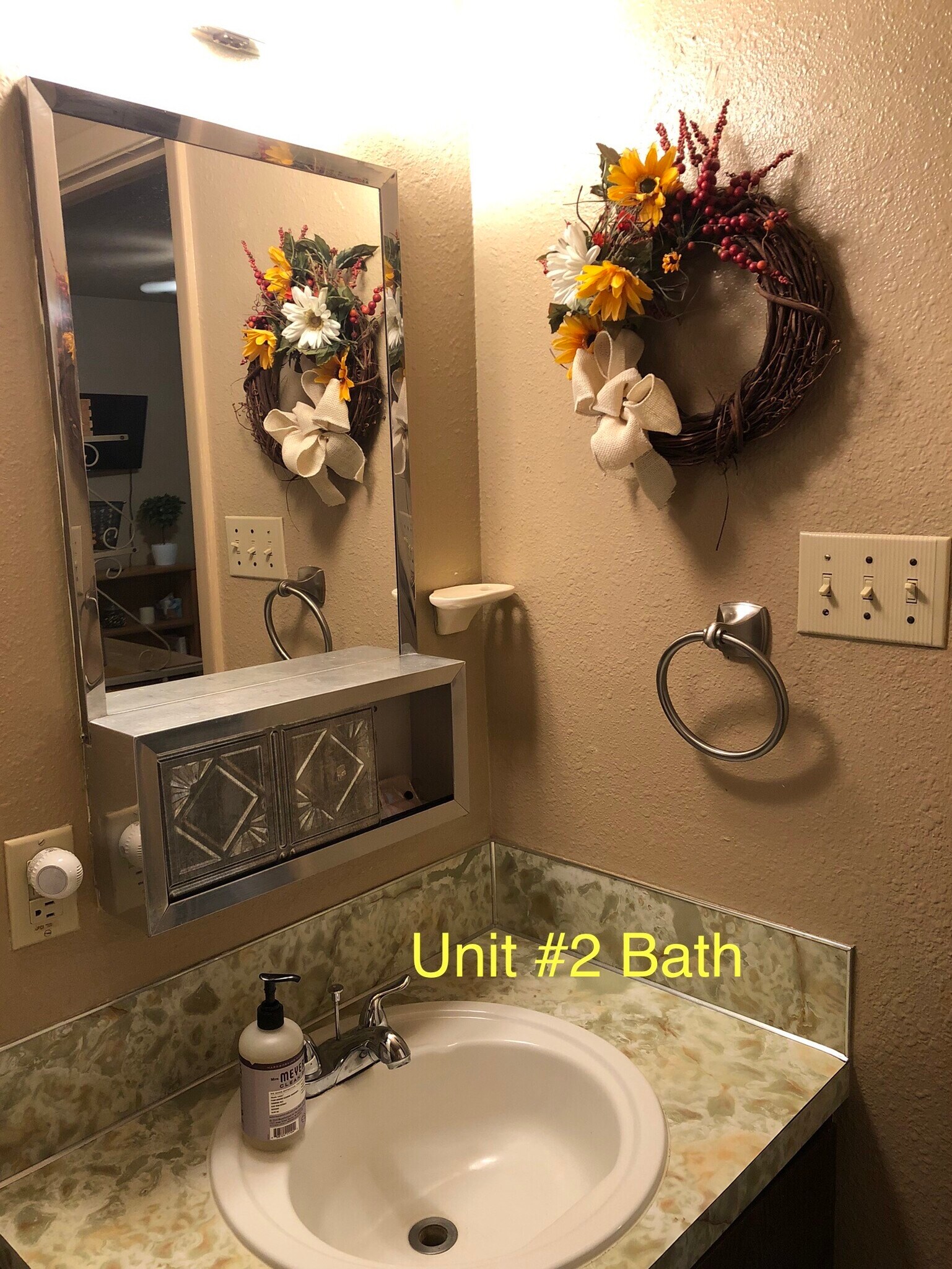 #2 Bathroom - 450 Stevens Ave