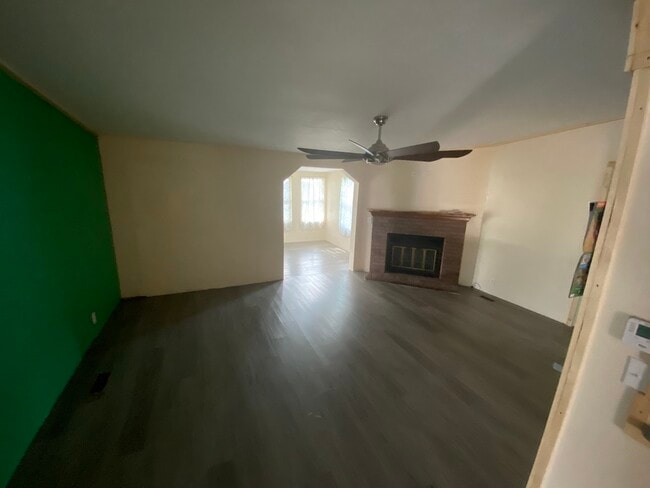 Building Photo - 3549 Green Acre Way