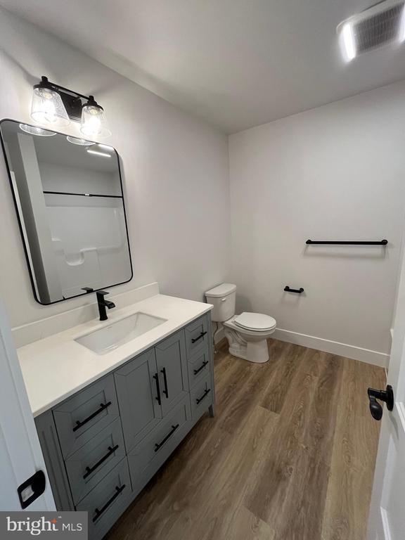 Building Photo - 14 Ringneck Cir