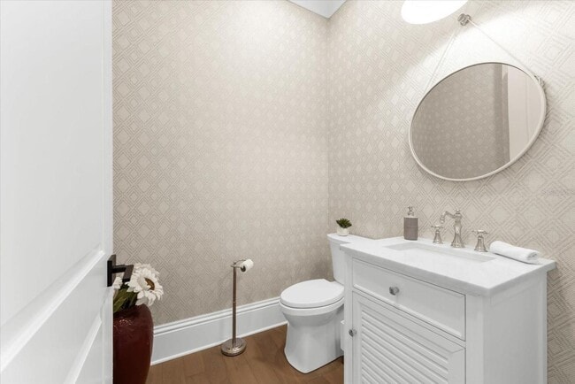 Building Photo - Private Estate Rental in The Concession