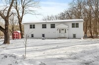 Building Photo - 9 West Rd