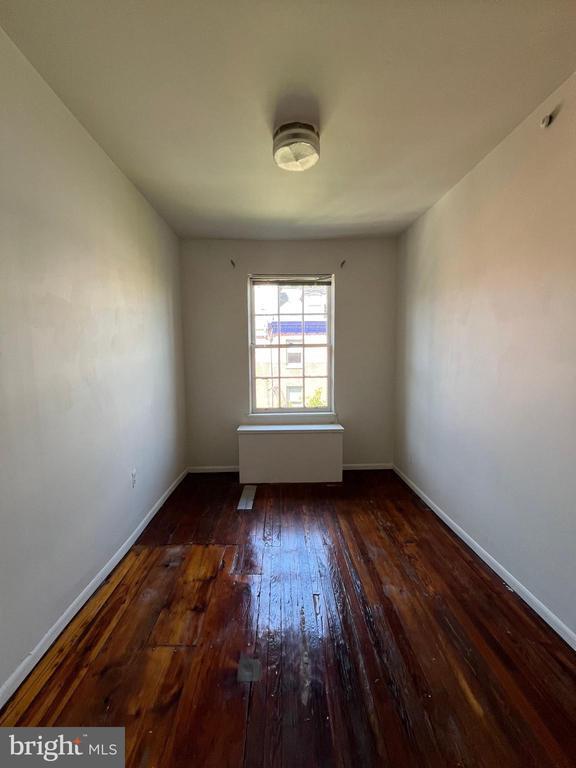 Building Photo - 625 S 10th St