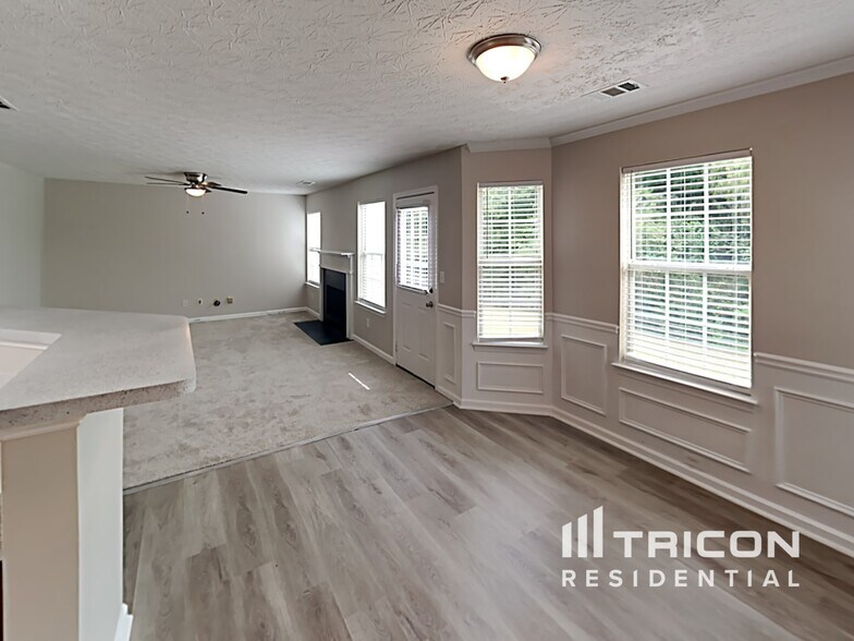 Building Photo - 3765 Georgia Dr