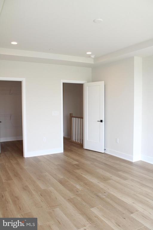 Building Photo - 205 Manion Aly