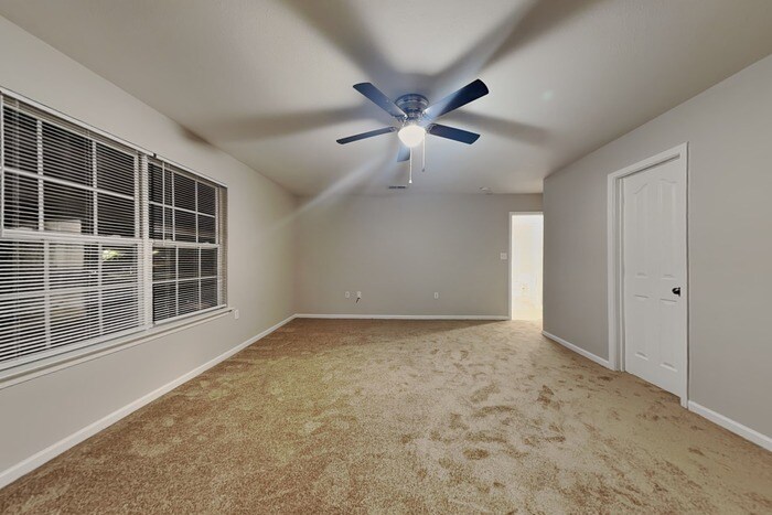 Building Photo - 2521 Mulberry Pond Dr
