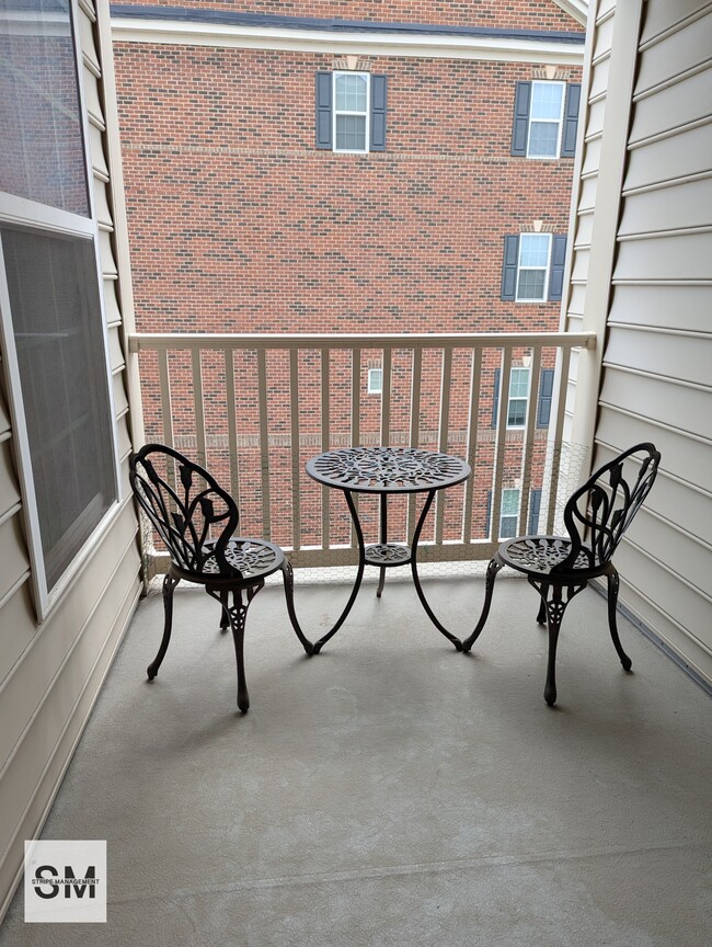 Building Photo - 5462 Stream Bank Ln