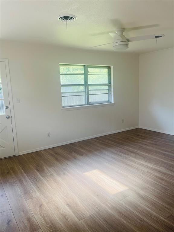 Building Photo - 1929 Meeker Dr