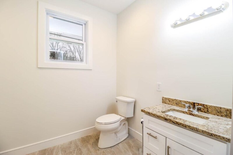 Building Photo - 69 Lanesville Rd