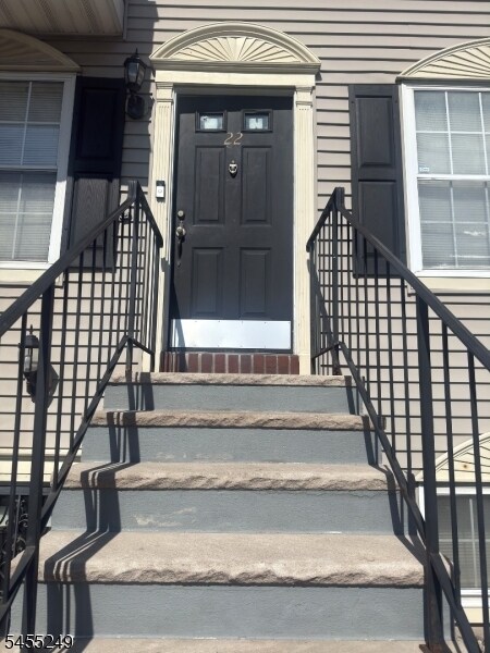 Building Photo - 22 Seton Hall Dr