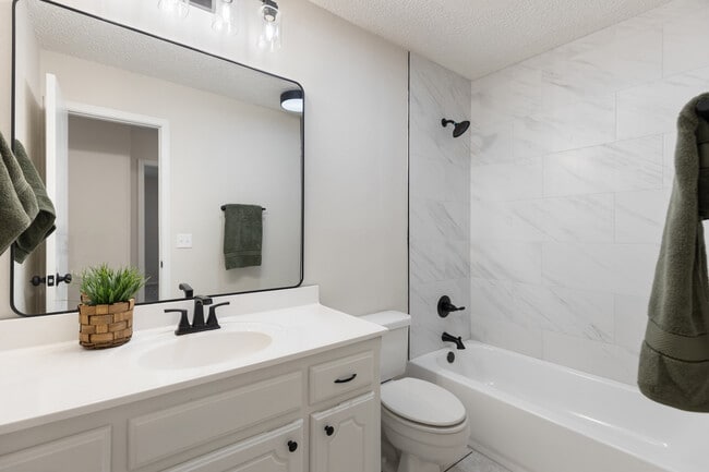 Building Photo - 8216 NW 112th St