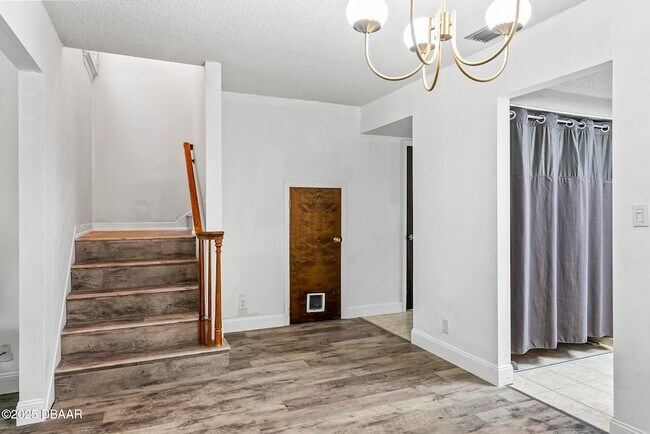 Building Photo - 149 Pine Cone Trail