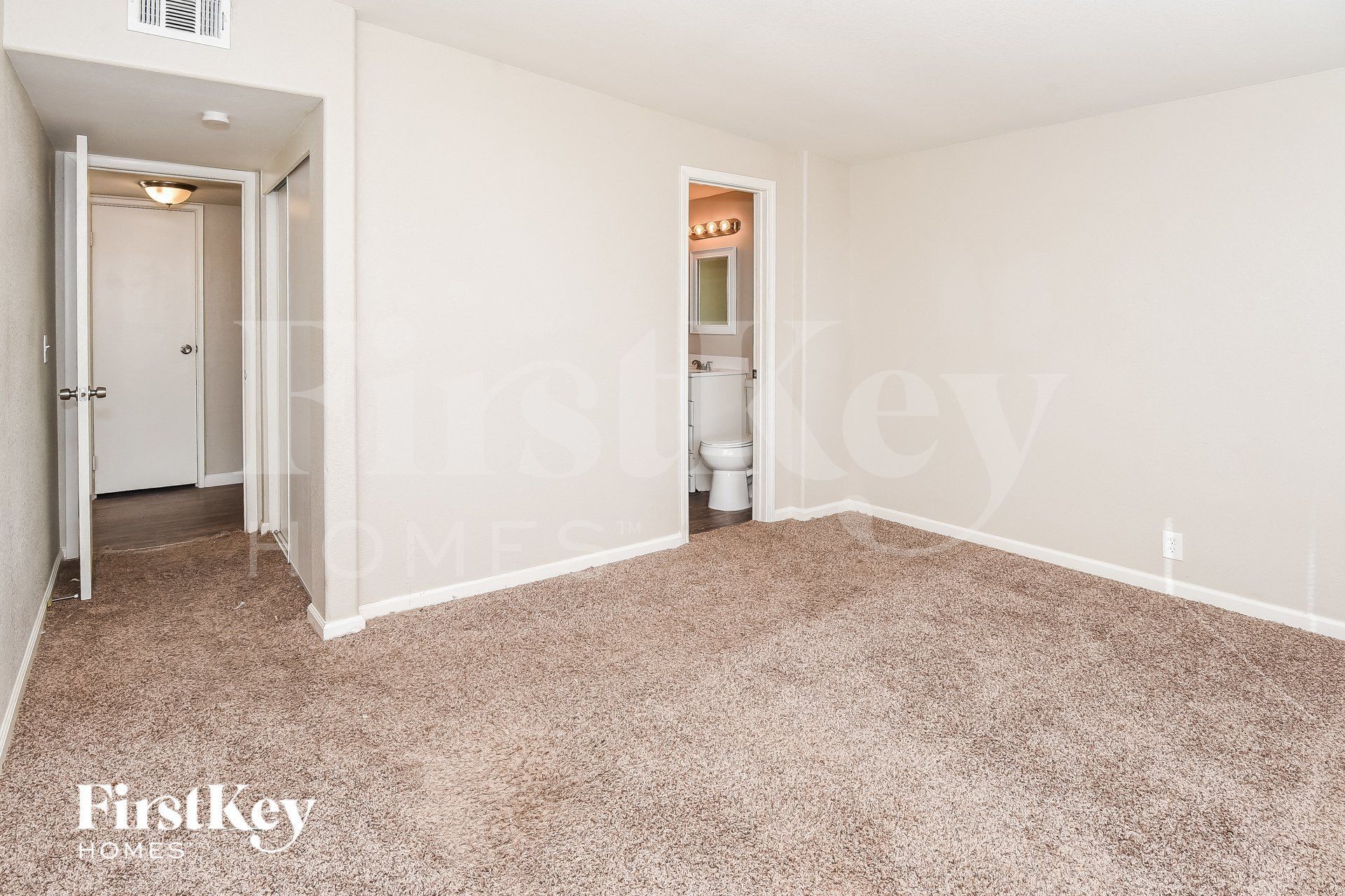 Building Photo - 2085 Palora Ave