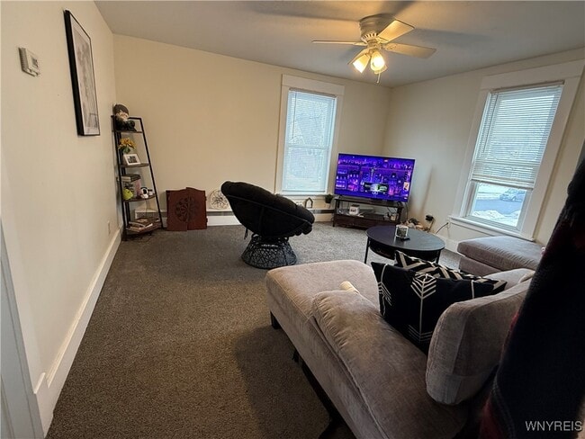 Building Photo - 58 Court St