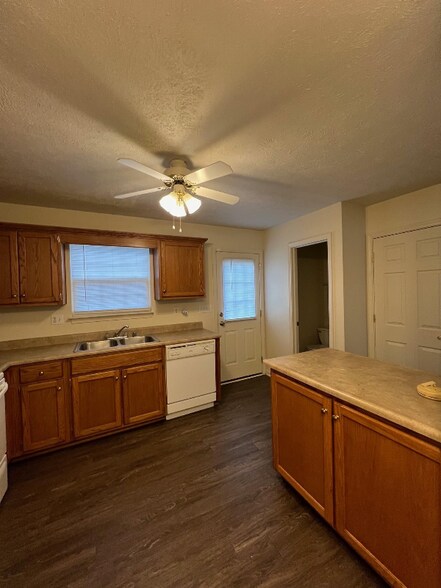 Building Photo - 58 Haven Ct