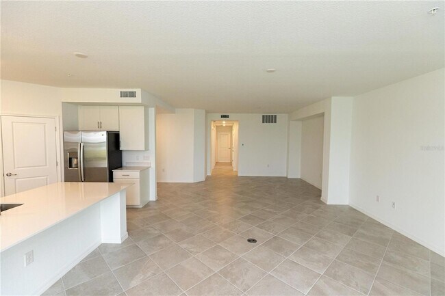 Building Photo - 16524 Kingwood Ln