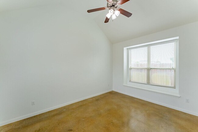 Building Photo - 4514 Senda Ln