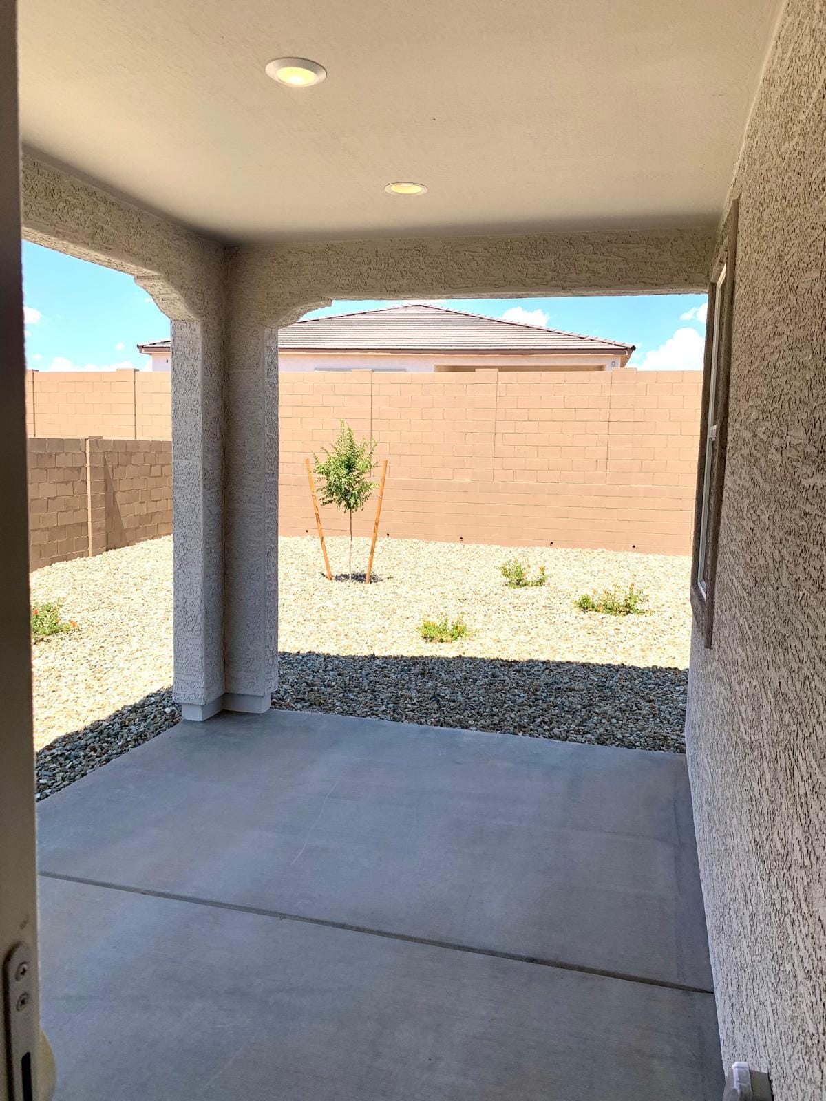 Covered patio - 16722 W Audrey Ln