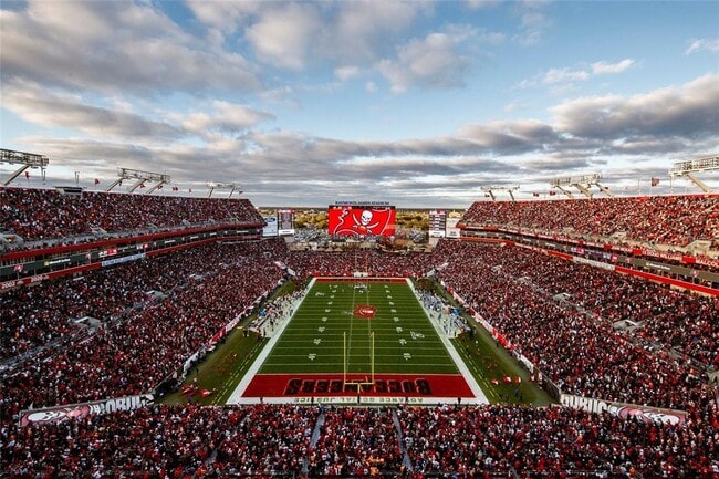 Building Photo - 3002 W Alline Ave