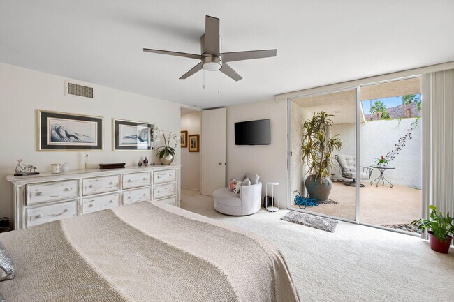 Building Photo - 45690 Pawnee Rd