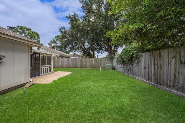 Building Photo - 3115 Williams Cir
