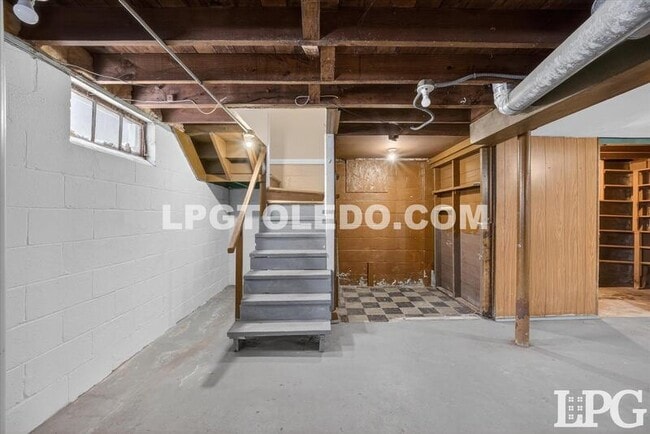 Building Photo - 202 Waggoner Blvd