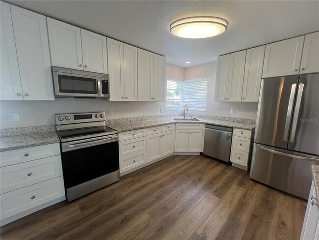 Building Photo - 2377 Starlite Ln