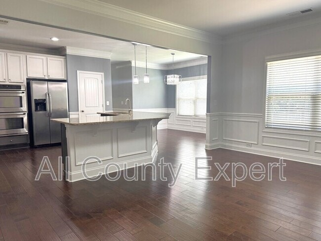 Building Photo - 4215 Hopewell Manor Dr