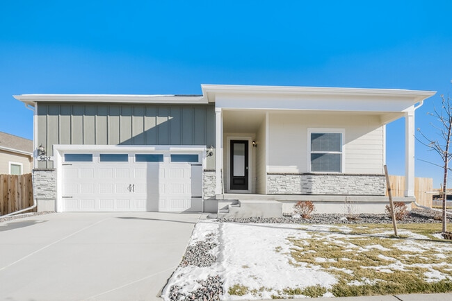 Building Photo - 9452 Truckee Ct