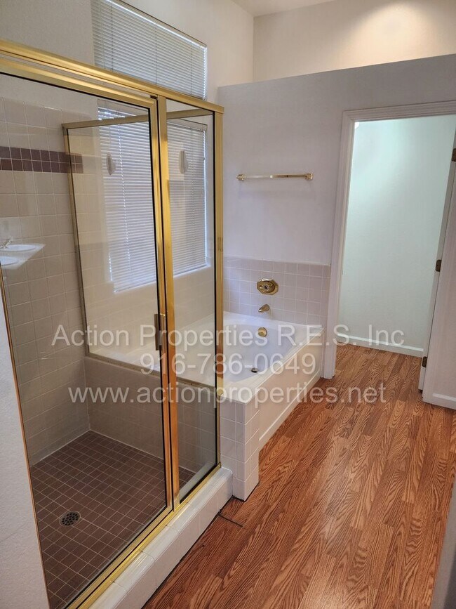 Building Photo - Move In Special! Woodcreek High School Walking Distance, West Roseville Single Story, , 4 Bed 2 B...