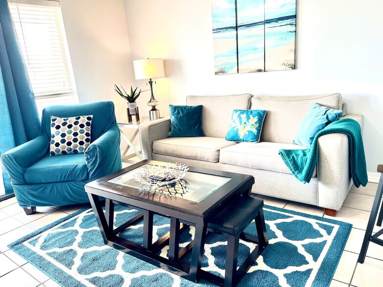 Building Photo - 3191 Scenic Hwy 98