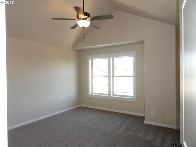 Building Photo - 19083 Windmill Dr