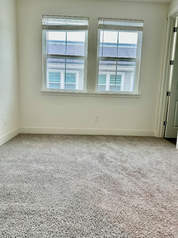 Building Photo - 26 Nogales Ln