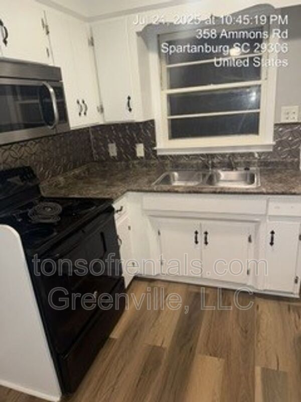 Building Photo - 366 Ammons Rd