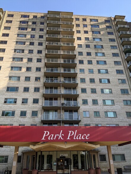 Park Place - 2500 N Van Dorn St