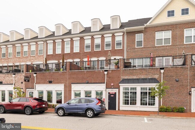 Building Photo - 610 Marina Landing Ln
