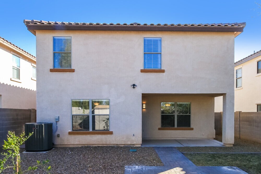 Building Photo - 11528 E Flower Cir