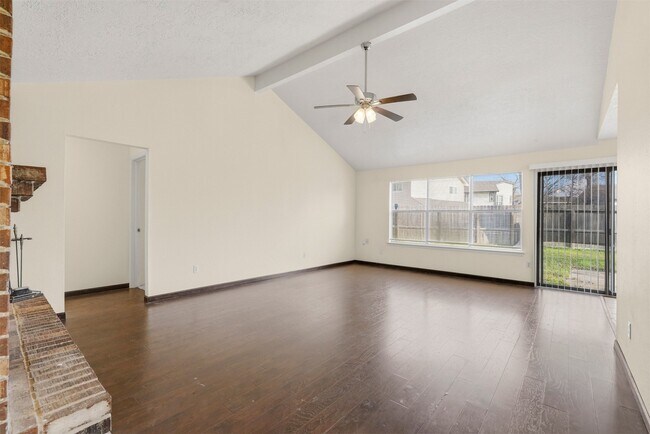 Building Photo - 1418 Crawley Ct