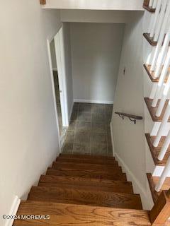 Building Photo - 427 Lake Ave