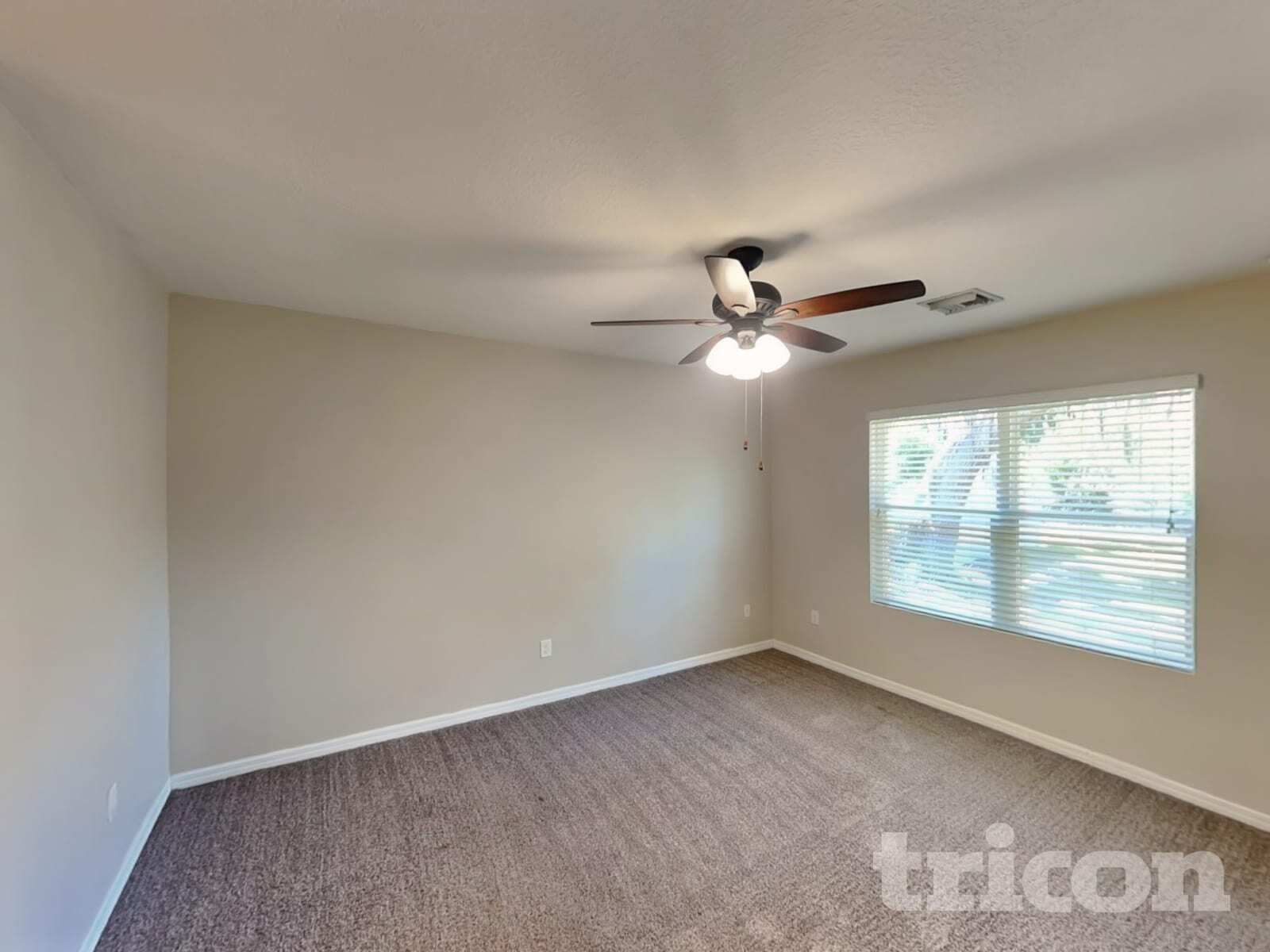 Building Photo - 7027 57th Terrace E Palmetto FL