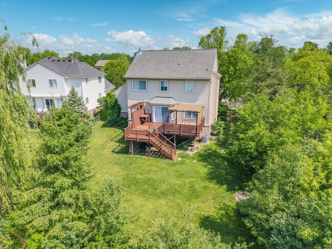 Building Photo - 7878 Greene Farm Dr