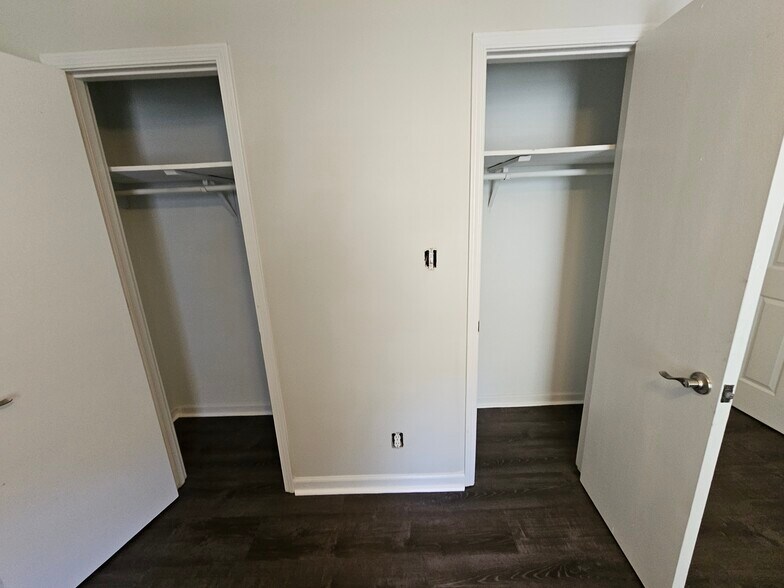 Building Photo - 5566 Rock Garden Ct NW