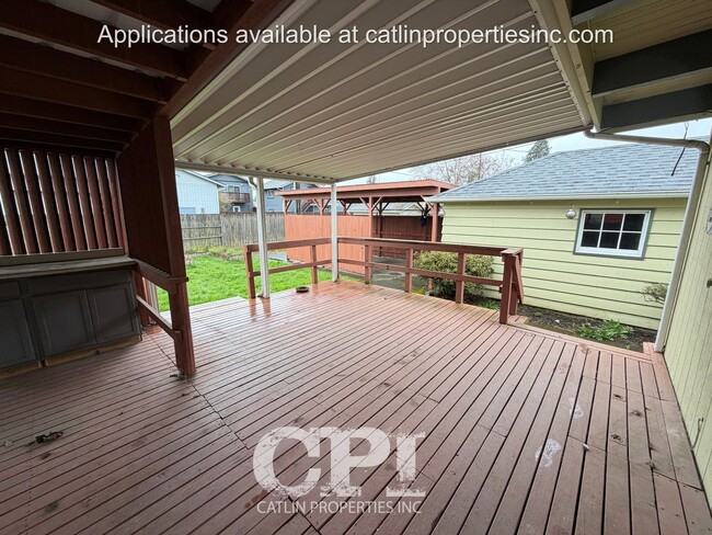 Building Photo - 2925 Field St